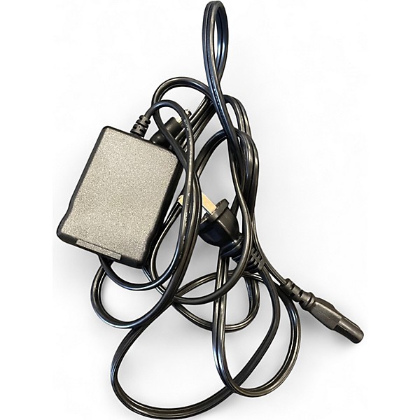 Used Voodoo Lab Pedal Power X4 Power Supply