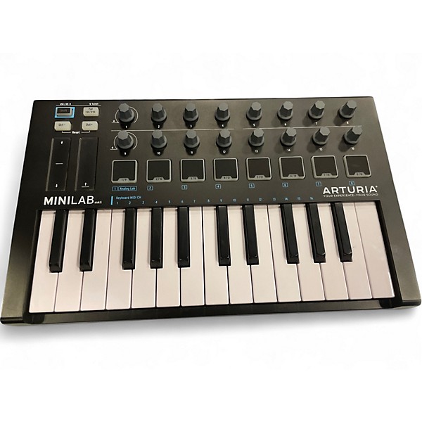 ARTURIA MINILAB mkII MIDIコントローラー Amazon.com: Arturia MiniLab MKII Inverted MIDI Controller