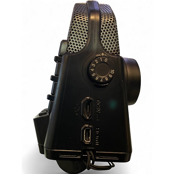 Used Zoom Q2N-4K