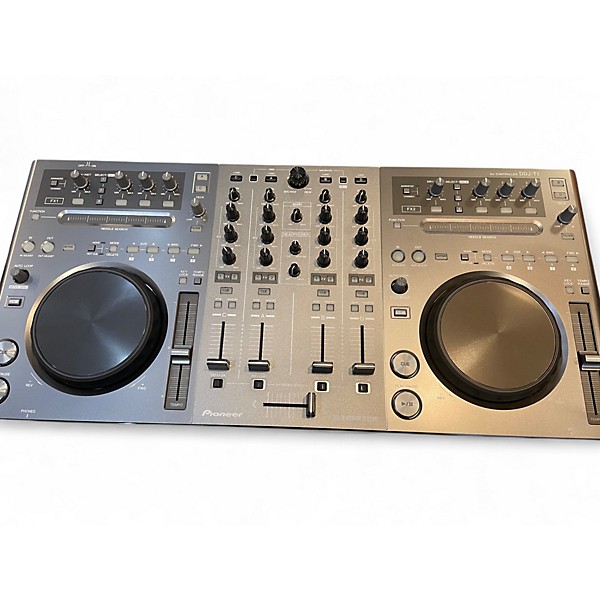 Used Pioneer DJ DDJ-T1 DJ Controller | Guitar Center