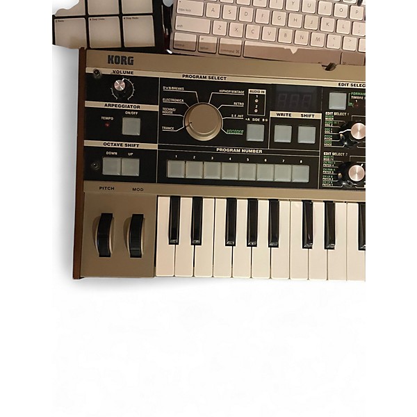 DTM・DAW KORG micro Key 37 Korg microKEY-37 37-key Keyboard Controller | Sweetwater