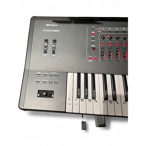 Used Roland Fantom 7 Keyboard Workstation