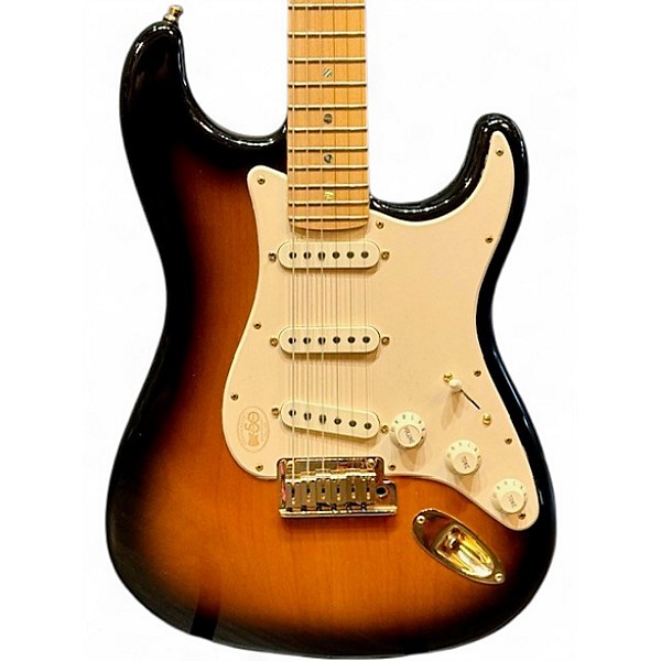 Used 2004 Fender American Deluxe Stratocaster Sunburst Solid Body Electric Guitar