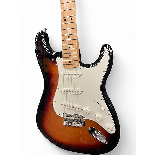Used Fender Standard Stratocaster 2 Color Sunburst Solid