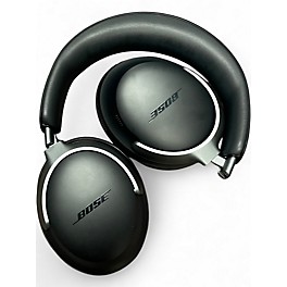 Used Bose quietcomfort ultra Headphones