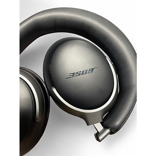 Used Bose quietcomfort ultra Headphones