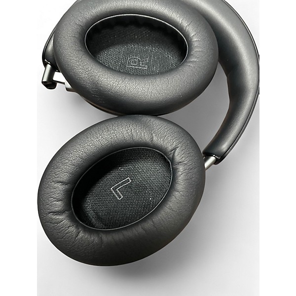 Used Bose quietcomfort ultra Headphones