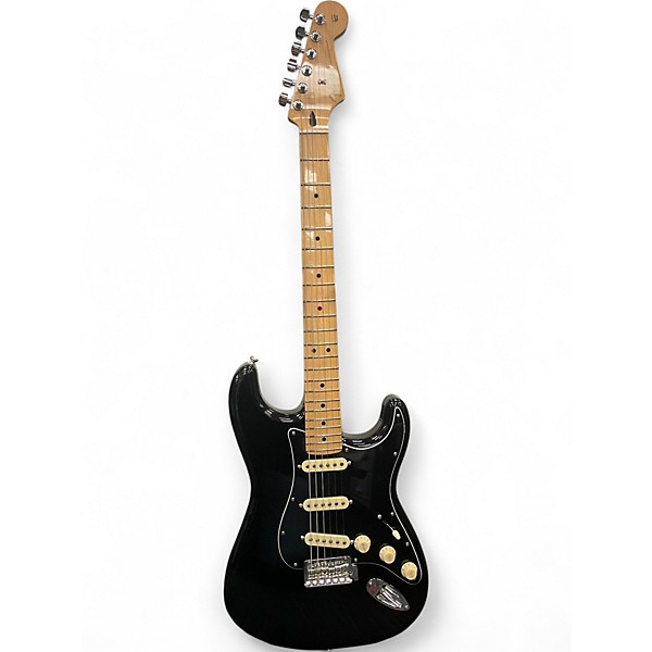 Used Fender PLAYER STRATOCASTER SSS 70TH ANNIVERSARY Black