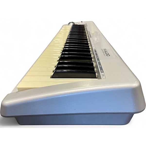 Used M-Audio Keystation 61ES MIDI Controller | Guitar Center