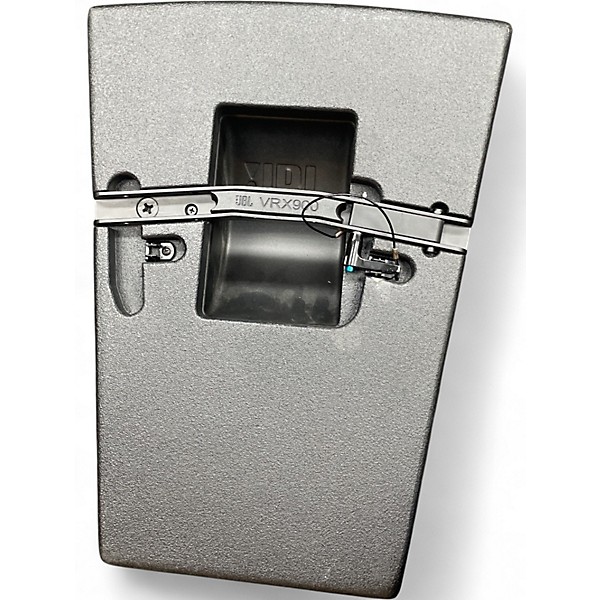 Used JBL VRX932LAP Powered Speaker