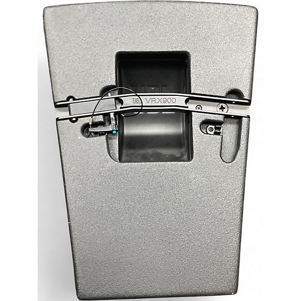 Used JBL VRX932LAP Powered Speaker