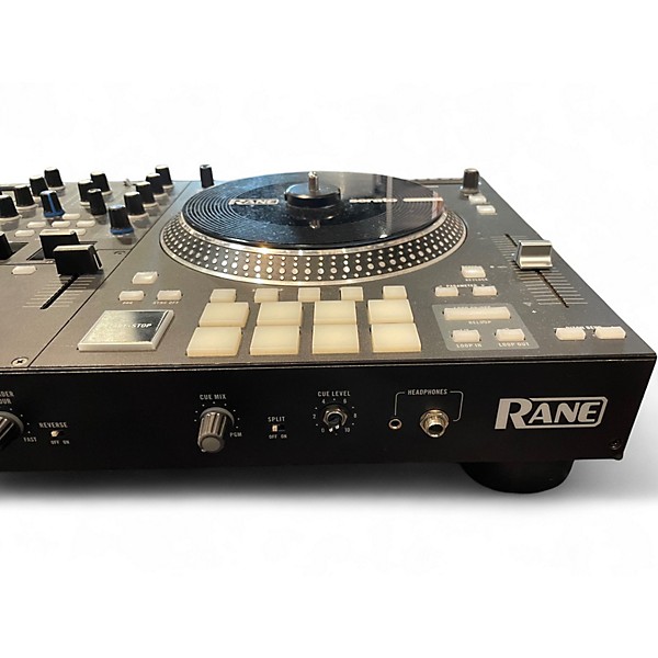 RANE ONE DJ Controller 国内正規品•新品未使用 RNE-ONE.jpg?width=690&height=