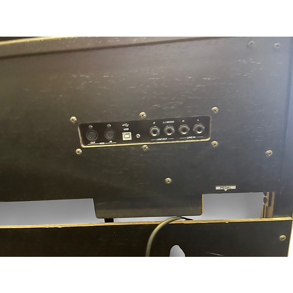 Used Kawai CE220 Digital Piano