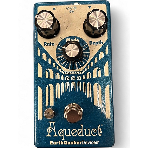 Used EarthQuaker Devices Aqueduct Vibrato Effect Pedal