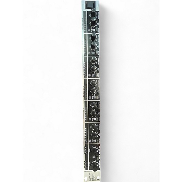 Used Behringer ULTRALINK PRO MX882 Powered Mixer
