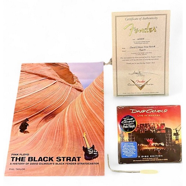 Used 2008 Fender DAVID GILMOUR RELIC CUSTOM SHOP STRAT Black Solid Body Electric Guitar