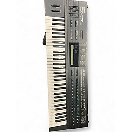 Used Yamaha DX7 Synthesizer