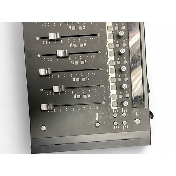 Used Avid Artist Mix Control Surface | Guitar Center