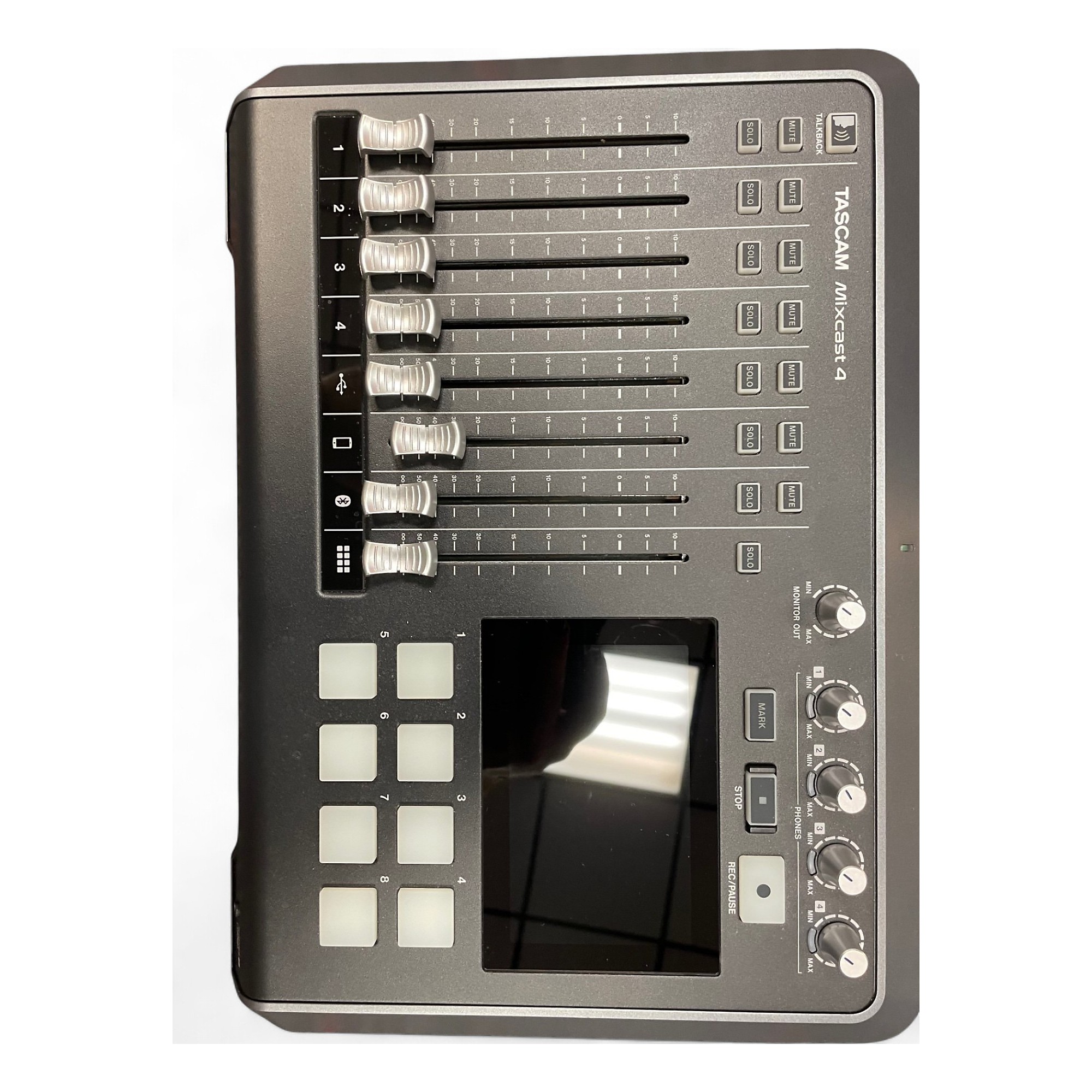 TASCAM Mixcast4 本体 + 付属品 + ケース TASCAM Mixcast4｜撮影機材レンタルからEDIT・MA作業まで24時間