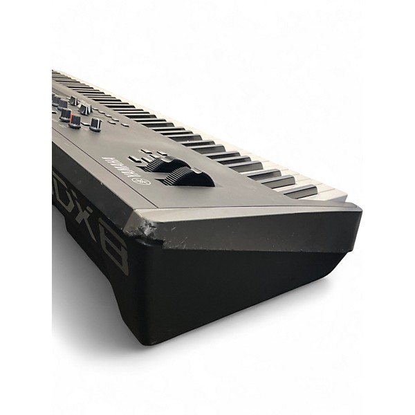 Used Yamaha MODX8 88 Key Keyboard Workstation