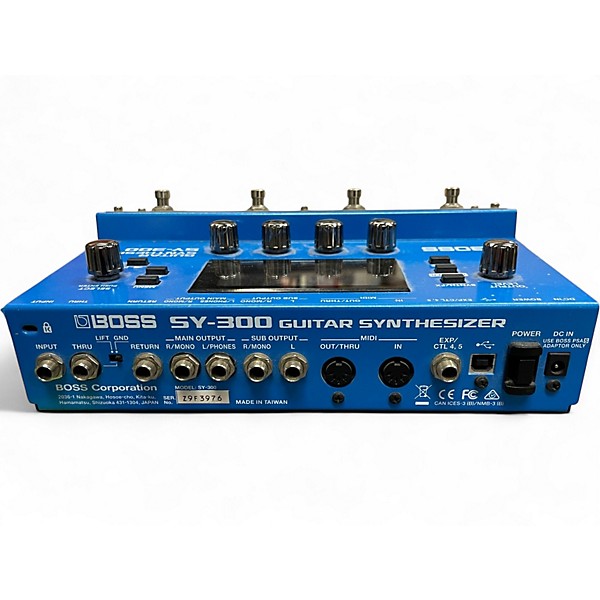 Used BOSS SY300 Guitar Synthesizer Effect Pedal
