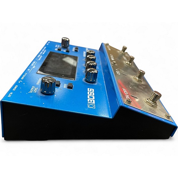 Used BOSS SY300 Guitar Synthesizer Effect Pedal