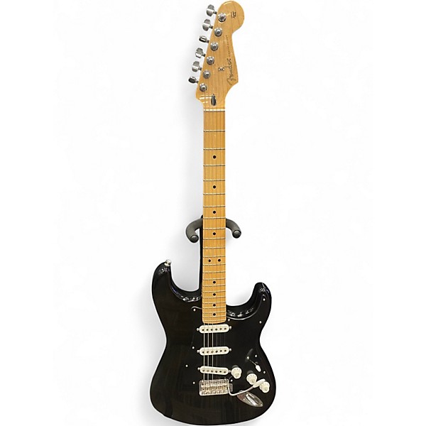 Used Fender Special Edition Player Stratocaster Black Solid