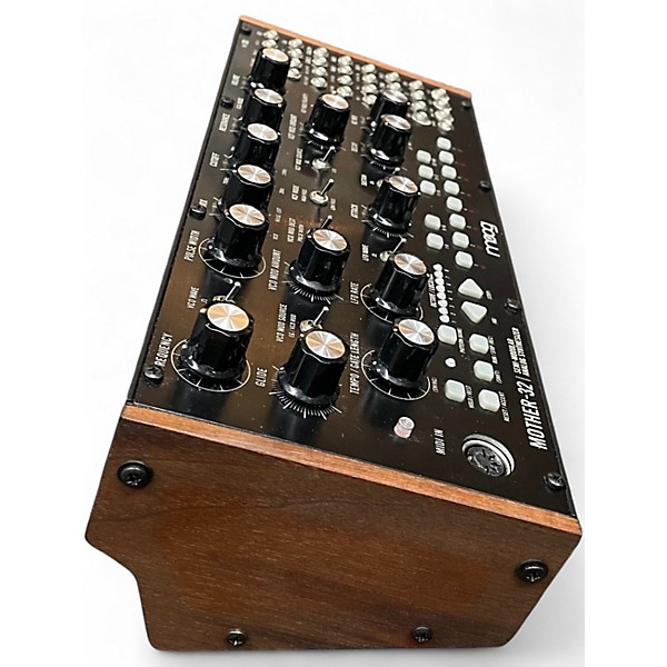 鍵盤楽器 MOOG MOTHER-32 Mother-32 – ROBOTSPEAk