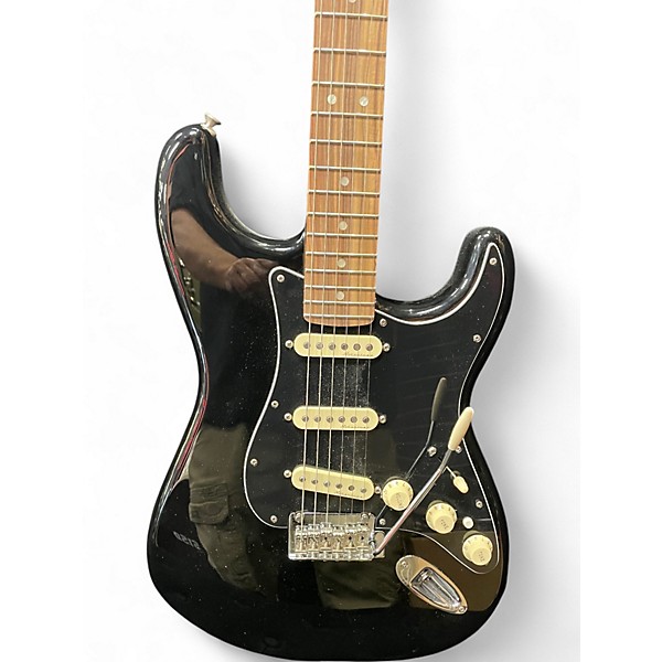 Used 2017 Fender Deluxe Stratocaster Black Solid Body Electric Guitar