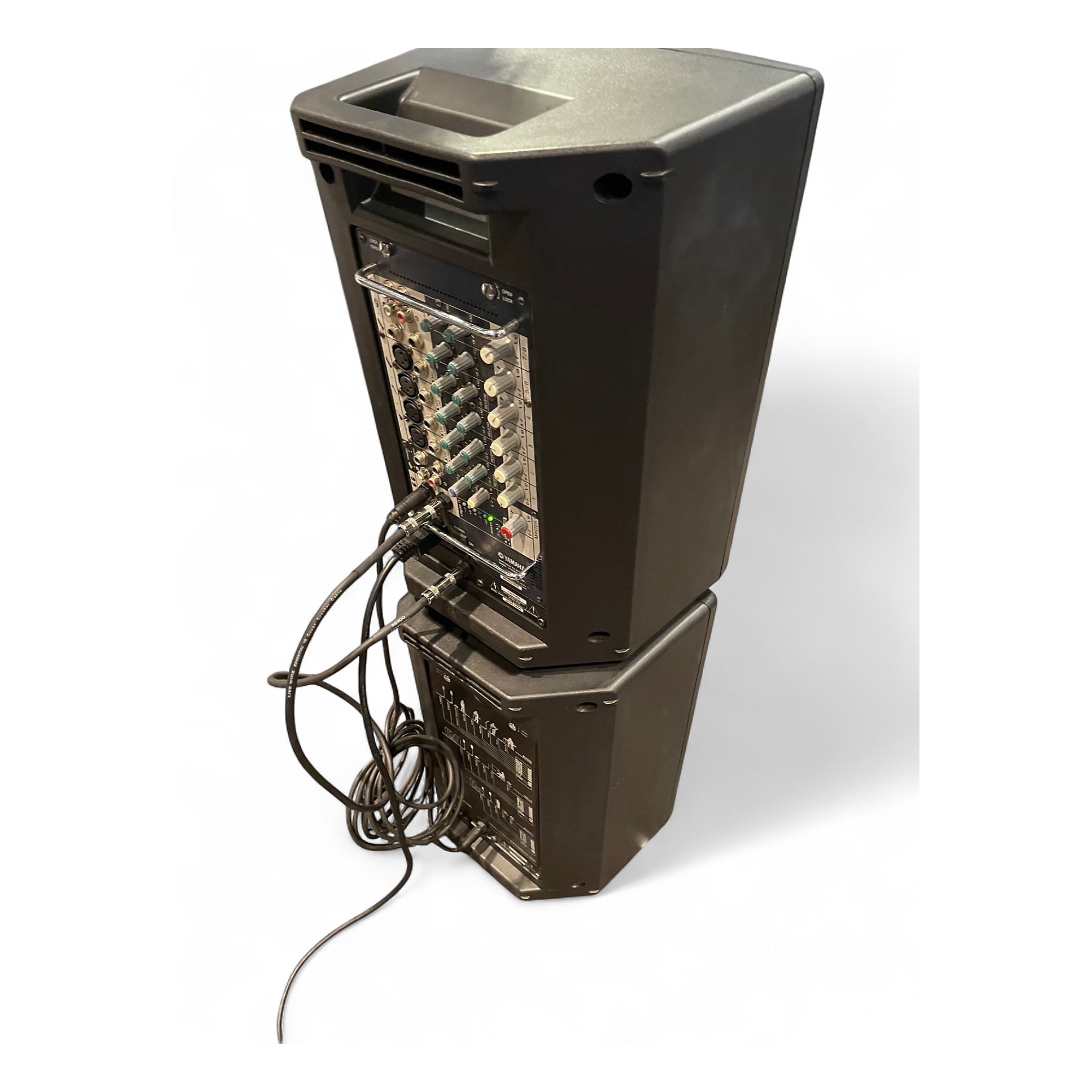Used Yamaha Stagepas 300 Sound Package | Guitar Center