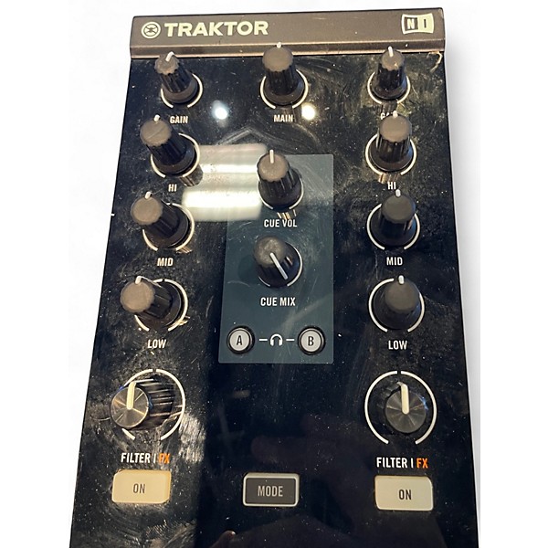 TRAKTOR KONTROL Z1 【中古】 Used Native Instruments Traktor Kontrol Z1 DJ Controller
