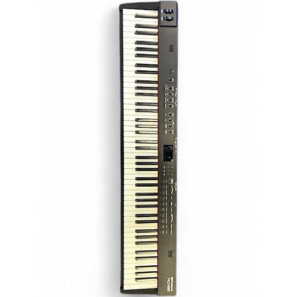 Used Roland RD88 Keyboard Workstation