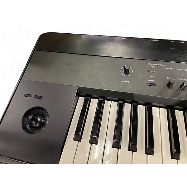 Used KORG Krome 73 Key Keyboard Workstation | Guitar Center