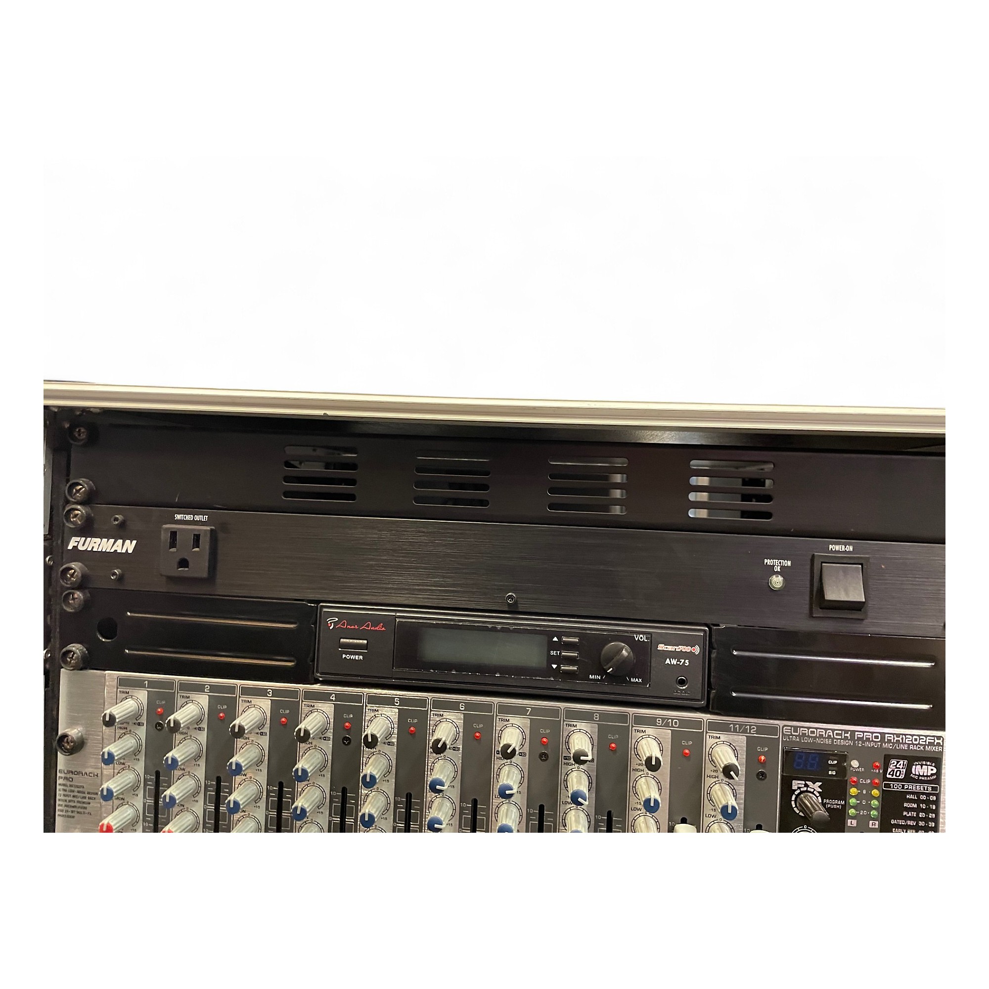 その他 FURMAN M-8X2 Furman M-8x2 Power Conditioner | Essential Rack Protection
