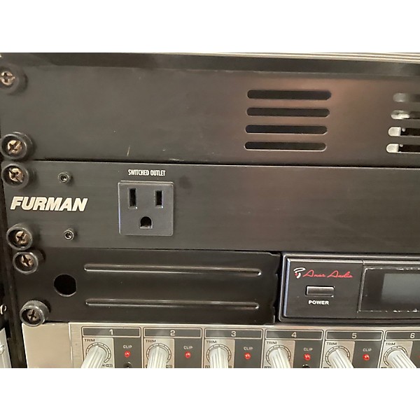 M-8X2 FURMAN POWER DISTRIBUTOR ファーマン Furman M-8X2 - What To Know & Where To Buy | Equipboard