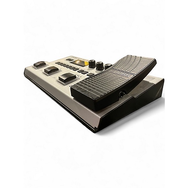 Used BOSS GT1B Bass Effect Pedal