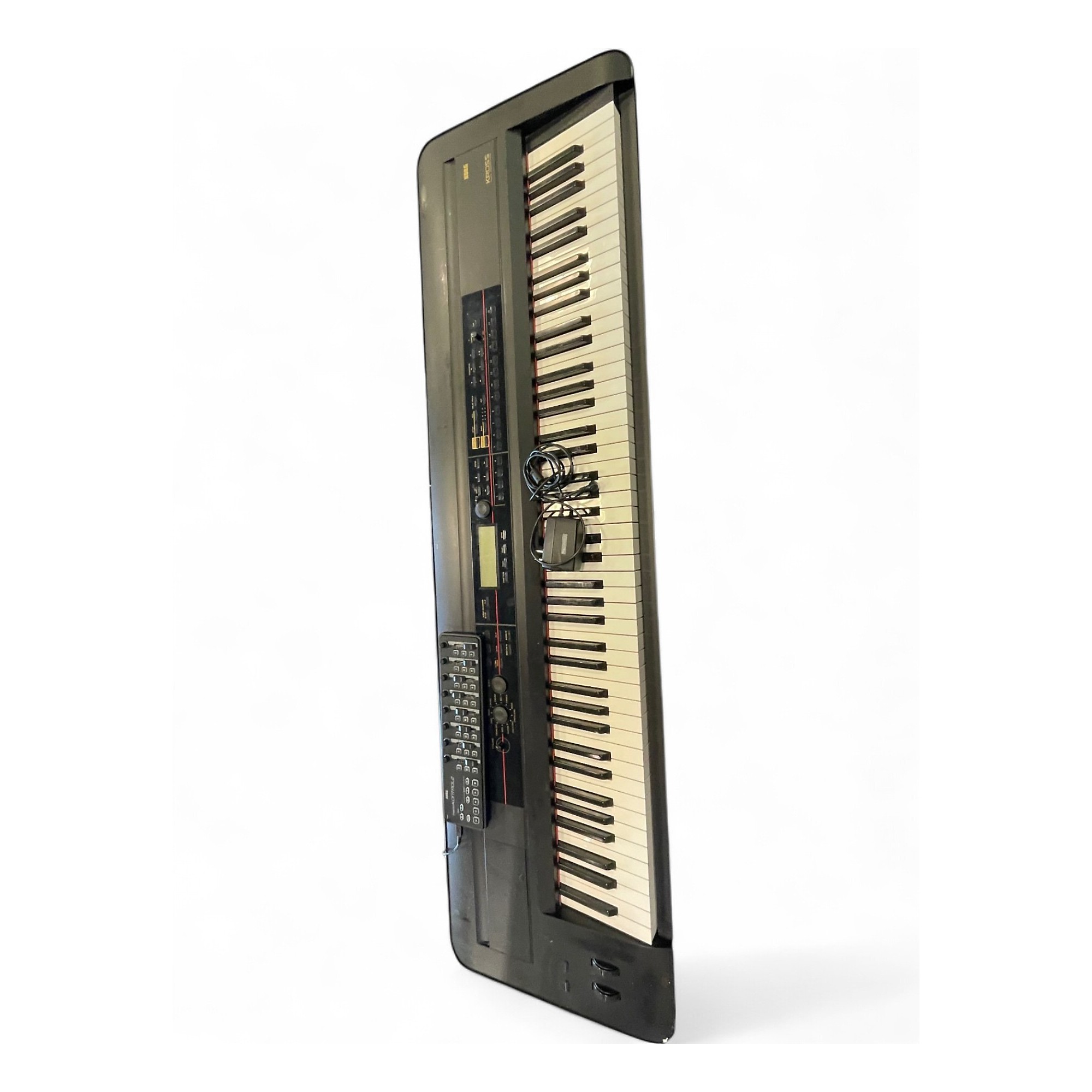 鍵盤楽器 KORG kross 61 Used KORG Kross 61 Key Keyboard Workstation | Guitar Center