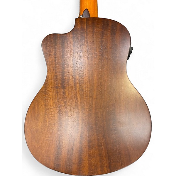 Used Mr. Mai MLT Natural Ukulele