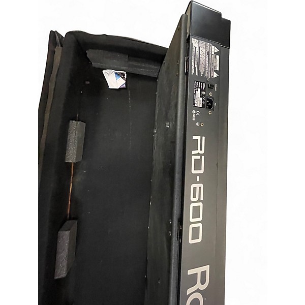 Used Roland RD 600 Keyboard Workstation