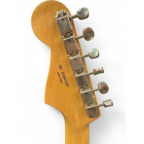 Used Fender TRADITIONAL STRAT 2 Color Sunburst Solid Body Electric Guitar