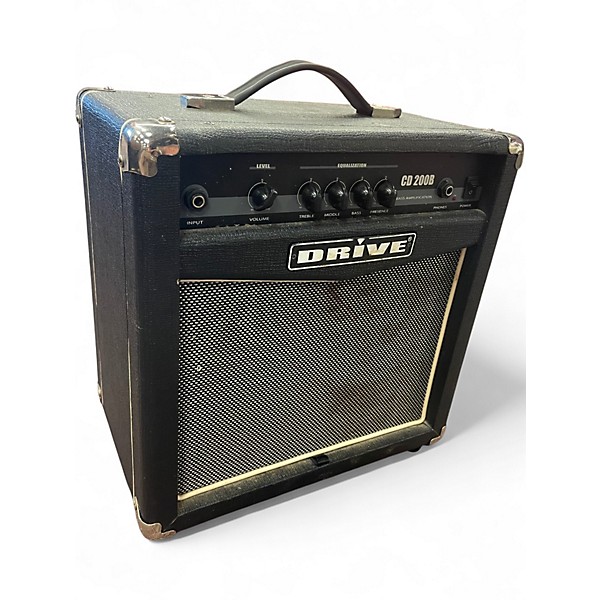 Used Drive cd 200b Bass Combo Amp