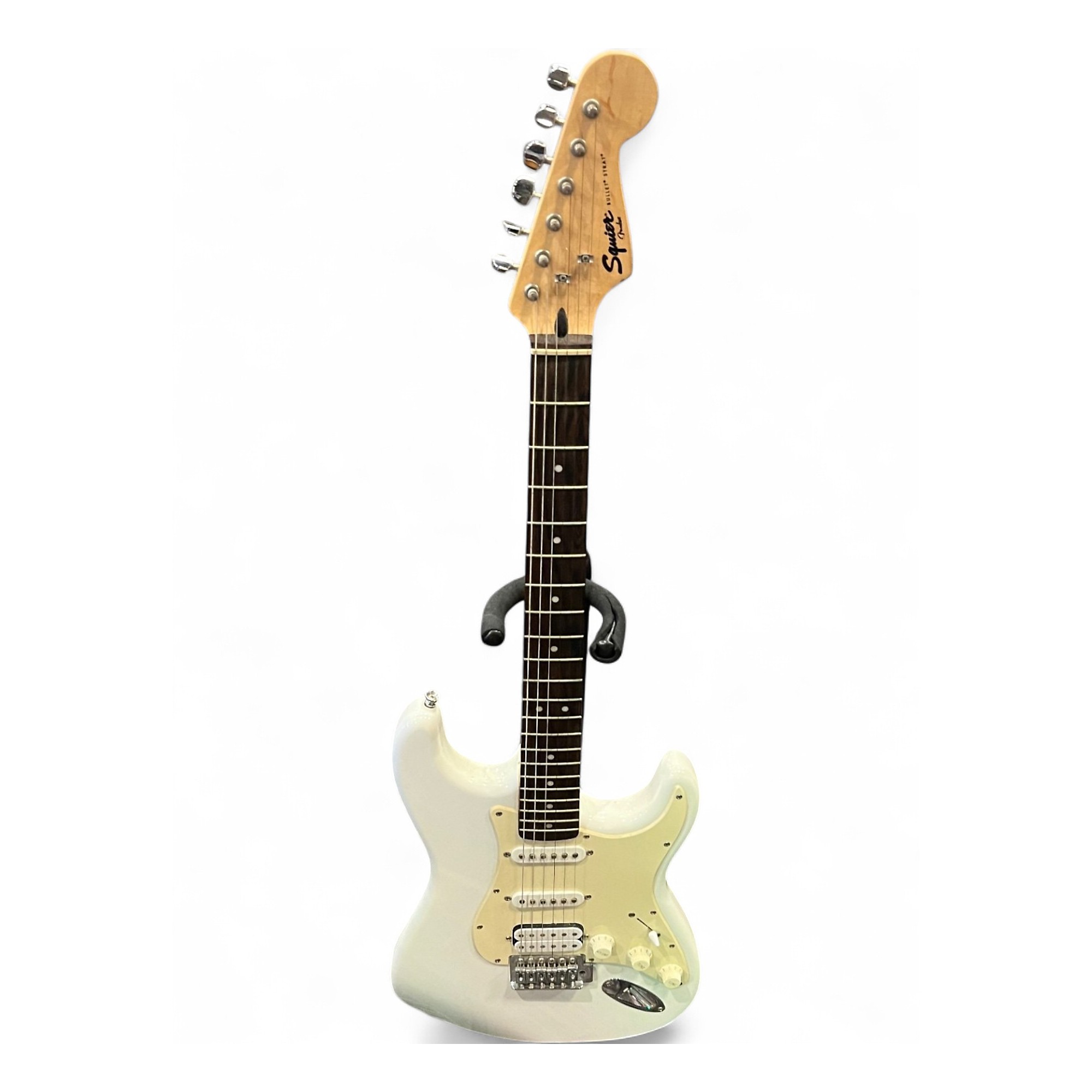 ギター Squire Bullet Stratocaster White Squier Bullet Strat with Tremolo Arctic White | Guitar Center