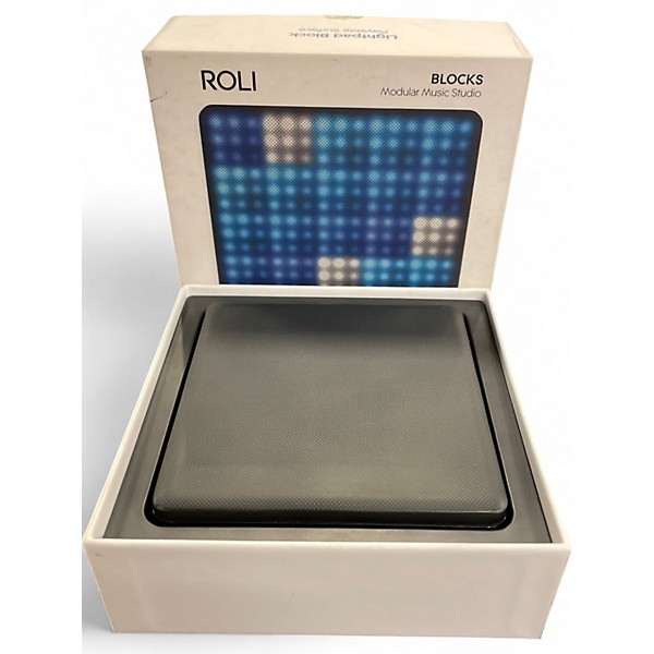 DTM・DAW Roli Lightpad Block MIDI Controller Amazon.com: ROLI Lightpad Block : Toys & Games