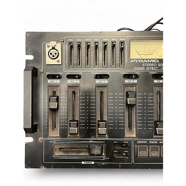 Used Pyramid PR-8300 SFX Mixer
