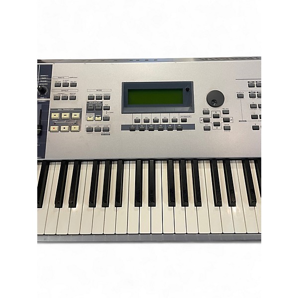 鍵盤楽器 YAMAHA MOTIF ES8 Yamaha Motif ES 8 88 Music Production Synthesiser