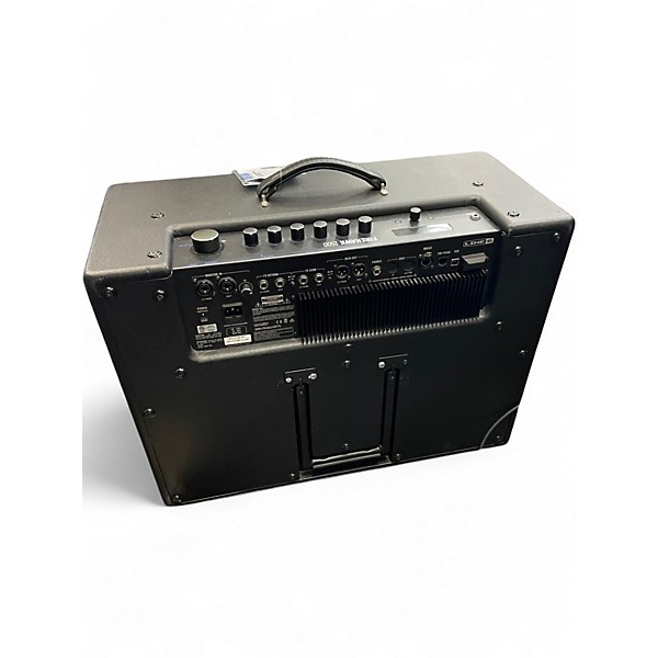 Used Line 6 FIREHAWK 1500 Guitar Combo Amp