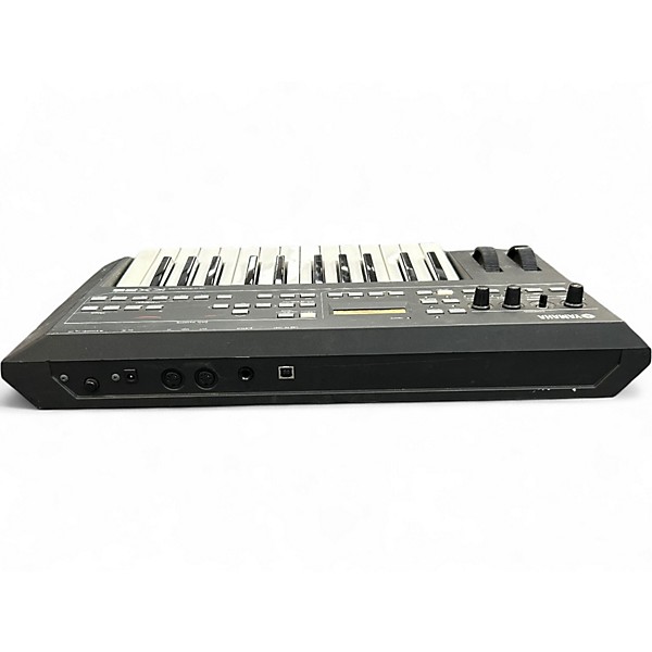 Used Yamaha KX25 25 Key MIDI Controller | Guitar Center