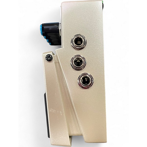 Used BOSS dd8 Effect Pedal