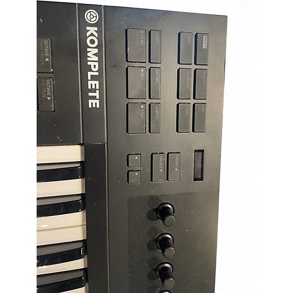 Used Native Instruments Komplete Kontrol A25 MIDI Controller