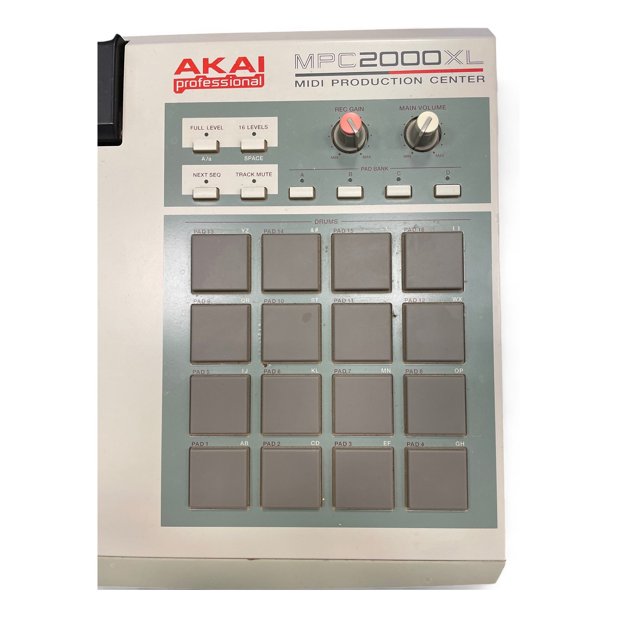 Used Akai Professional MPC2000XL Production Controller